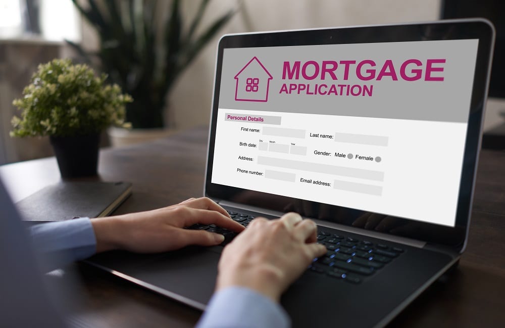 Should You Get a Mortgage Online or In Person